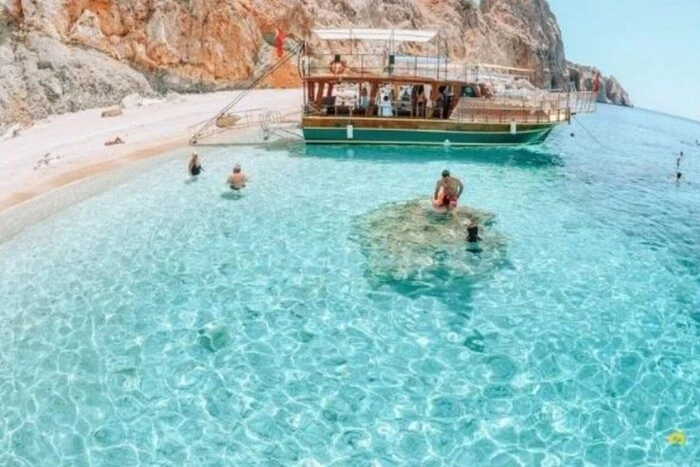 Suluada: The Secret Island in Turkey That Captivated Tourists