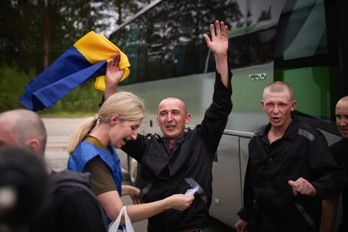 Exchange '1000 for 1000' completed: another 303 Ukrainians returned from captivity