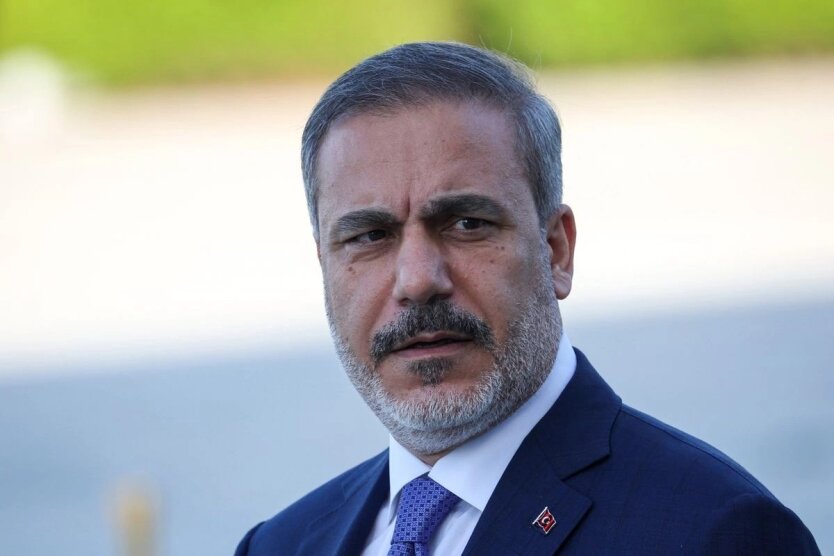 Fidan bestätigte die Möglichkeit von Gesprächen zwischen Trump, Putin und Selenskyj in Ankara
