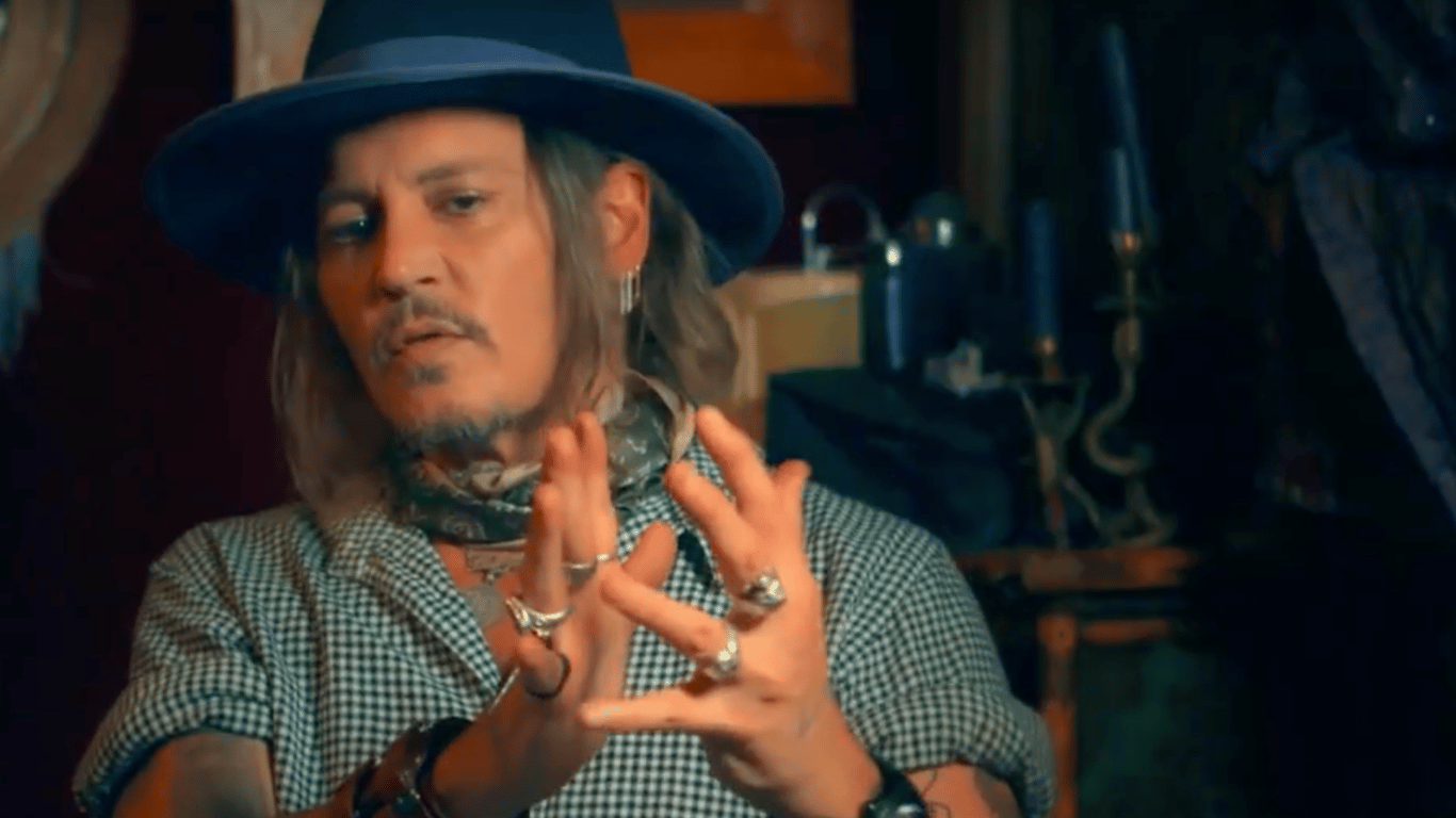 Johnny Depp enthüllt die Wahrheit über seine Entlassung aus 'Phantastische Tierwesen'