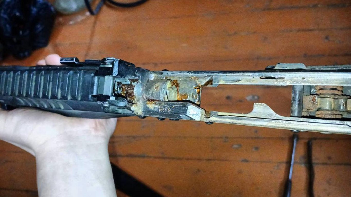 Kałasznikow' już nie ten — okupanci z RF otrzymali rdzewiejącego nowego AK-12