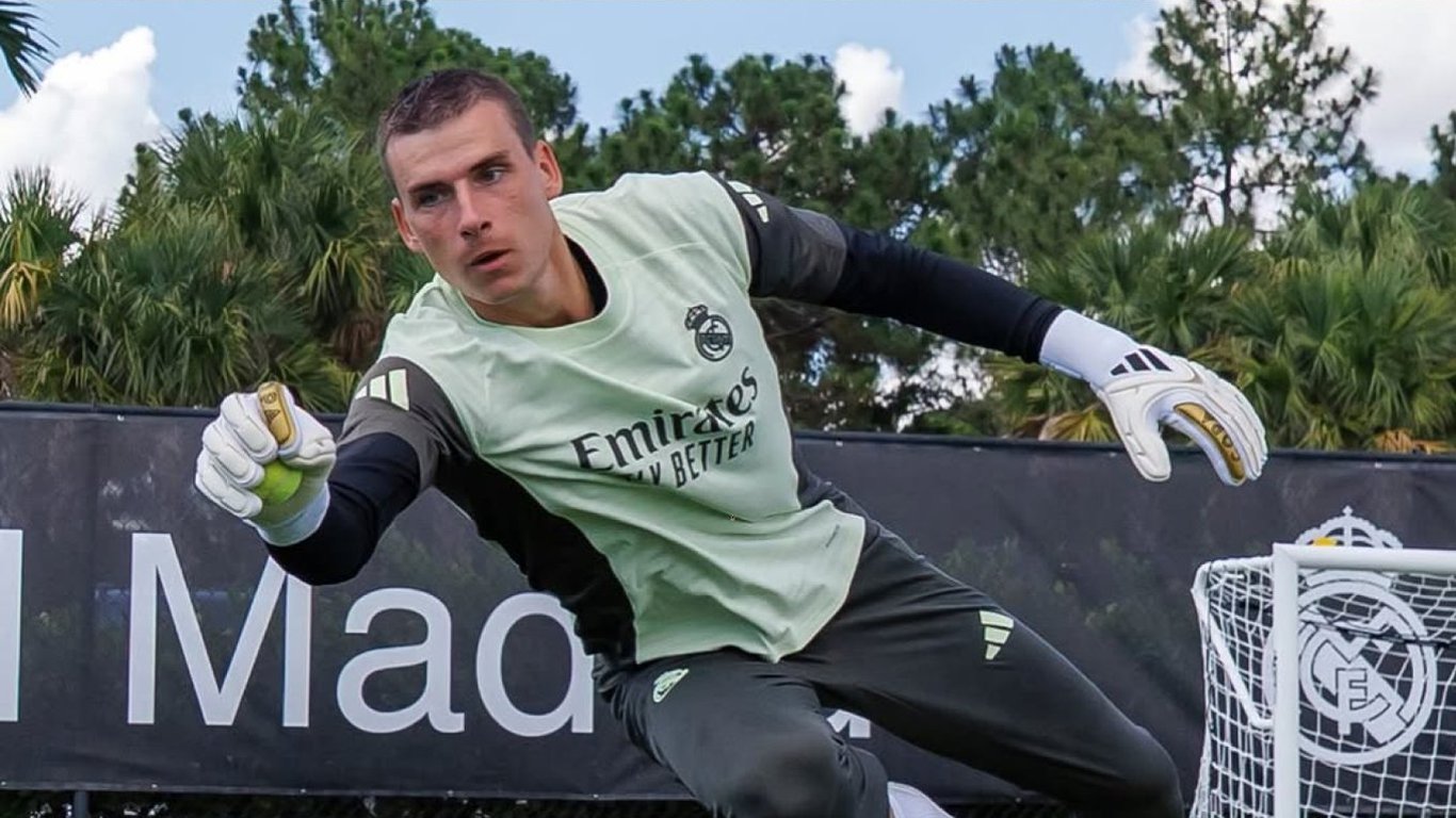 Lunin got stuck in Real's 'trap' due to a new contract