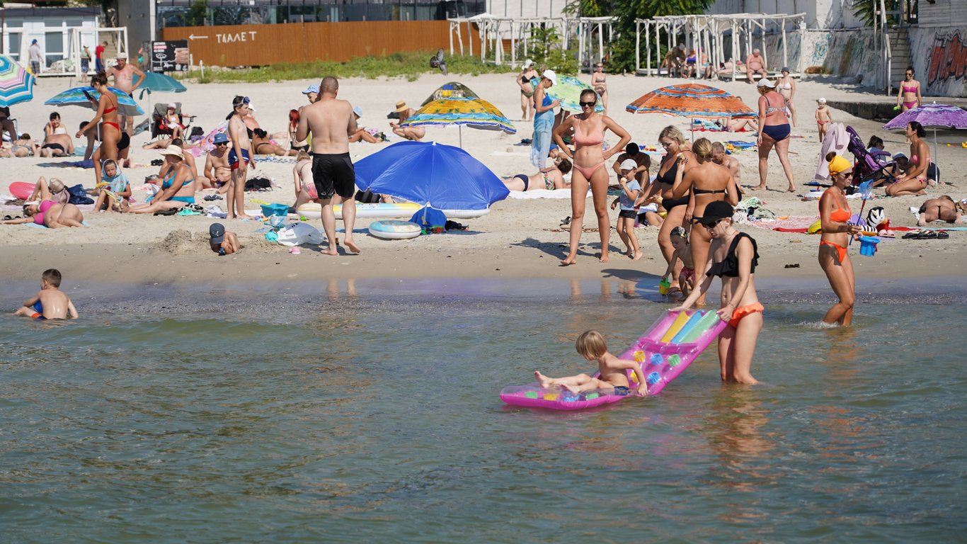 Heiße Juli - wie warm das Meer in Odessa ist
