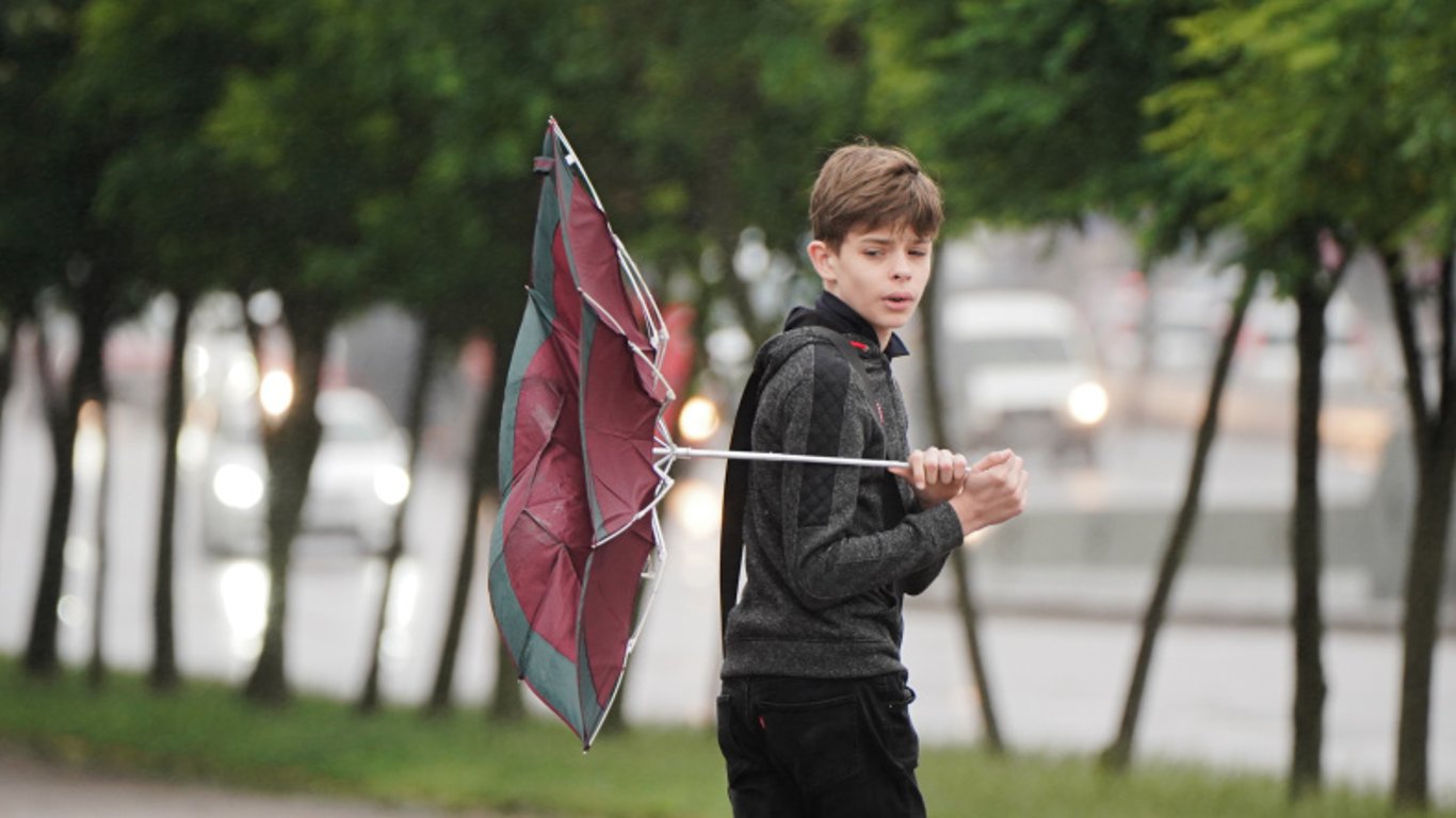 With hail and squalls — what the weather will be in Ukraine today
