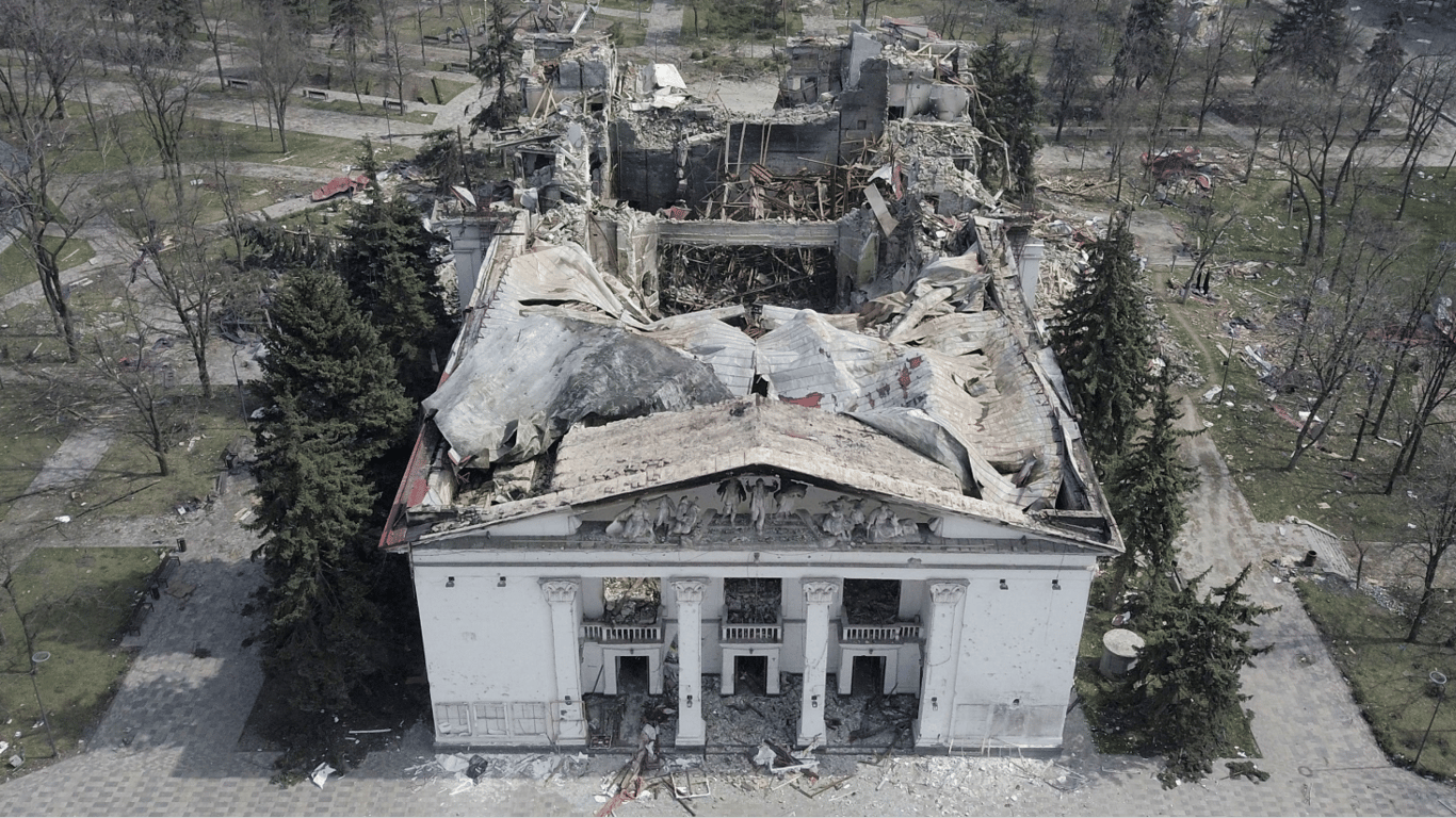 Britain has imposed sanctions against the missile spotters in Mariupol