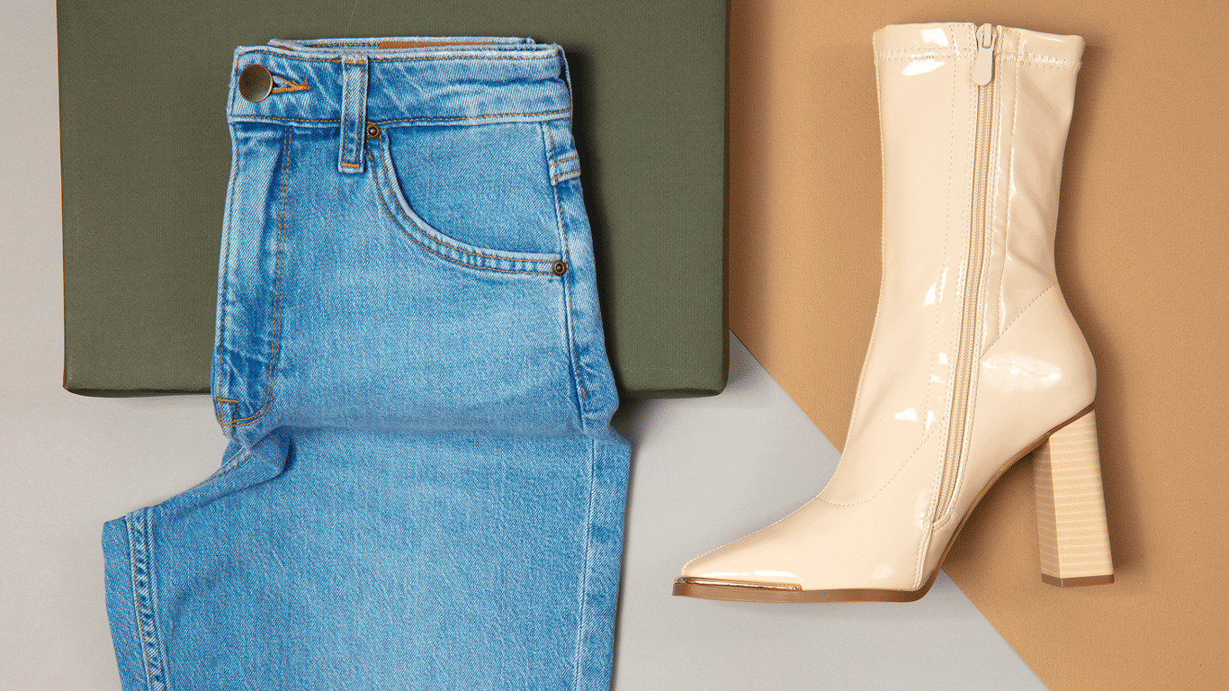 Images with the most versatile jeans - relevant all year round