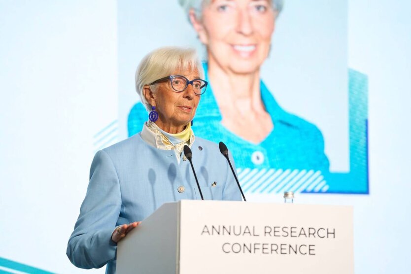 Lagarde: Ukraine can attract significant investments for recovery, but there is a condition